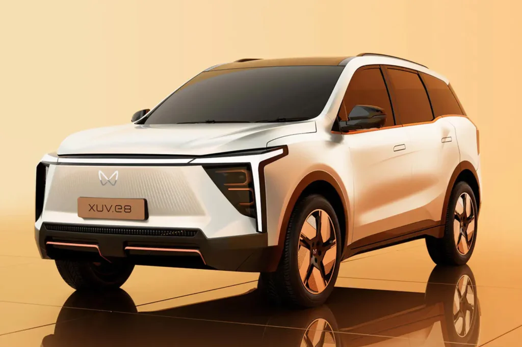 Mahindra XUV.e8 3w