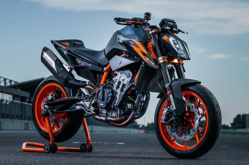 KTM 890 Duke