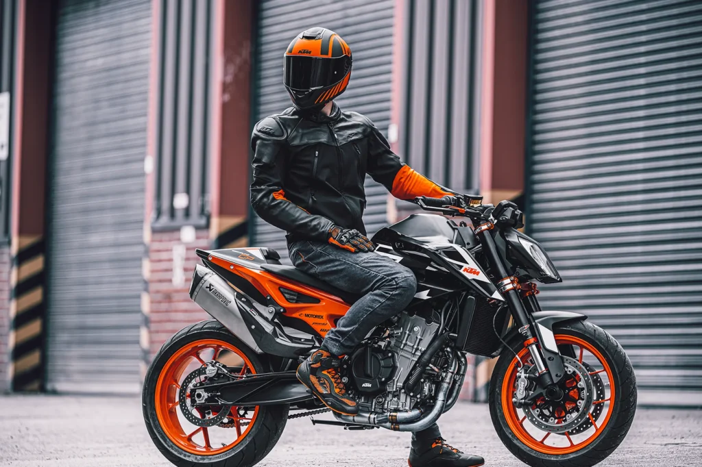 KTM 890 Duke