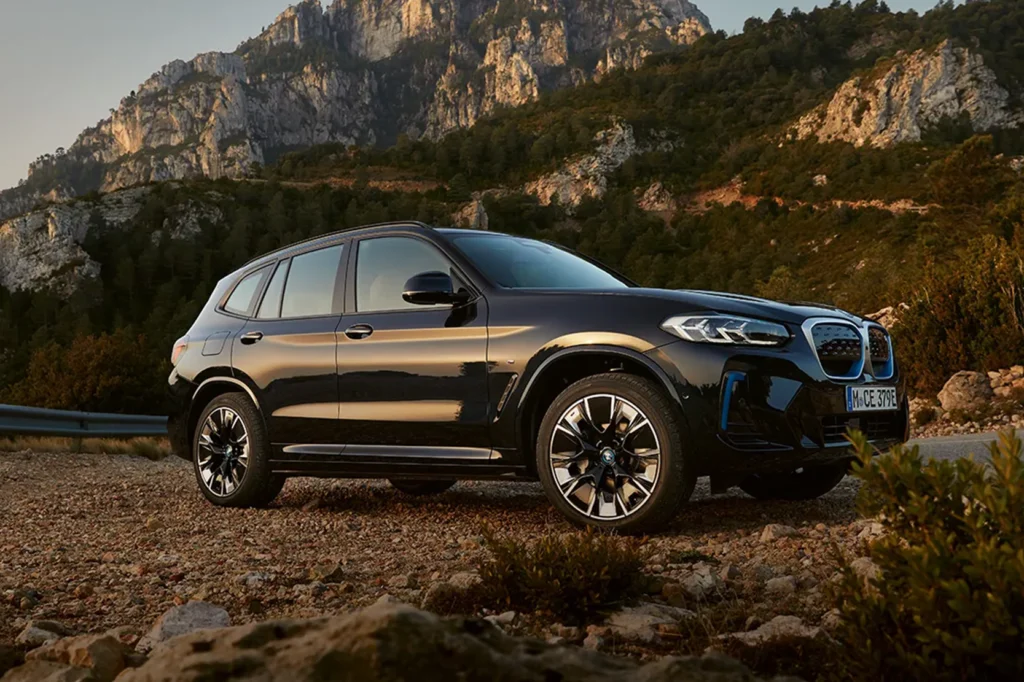 BMW iX3 2026