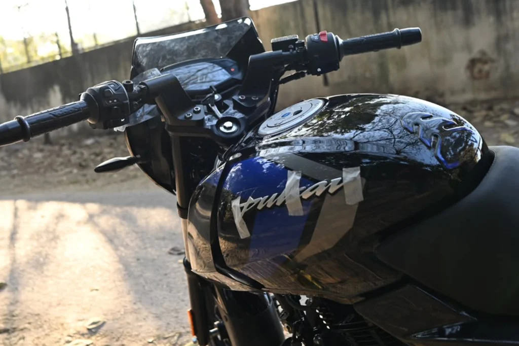 Bajaj Pulsar 180