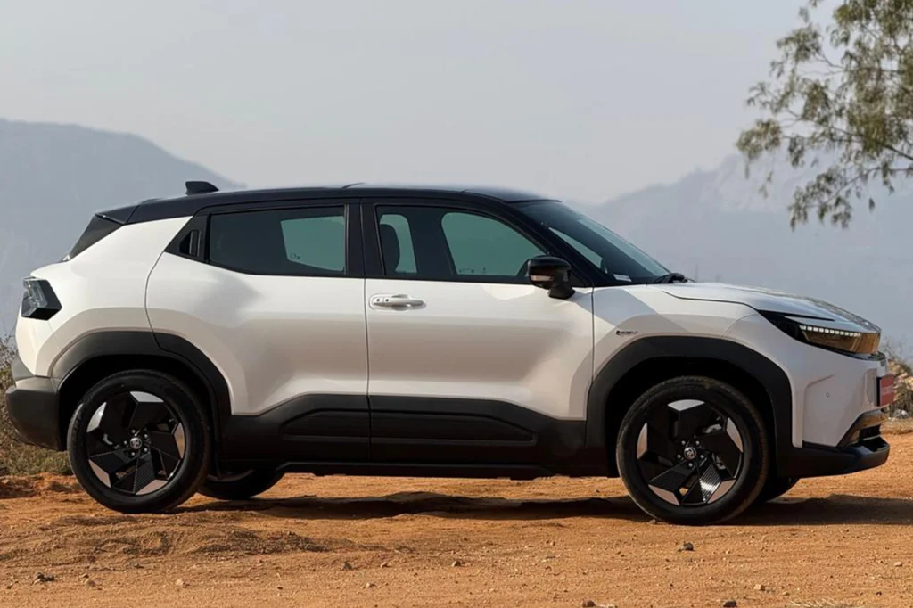 Toyota Urban Cruiser Ebella