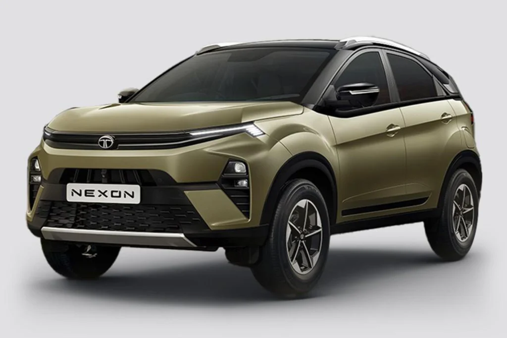 Tata Nexon Fearless Plus vs Smart Plus