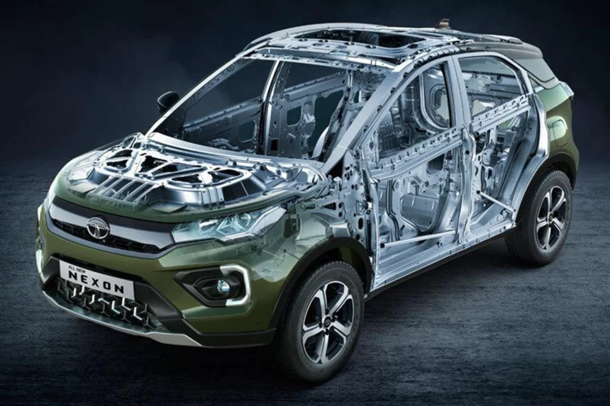 Tata Nexon Fearless Plus vs Smart Plus