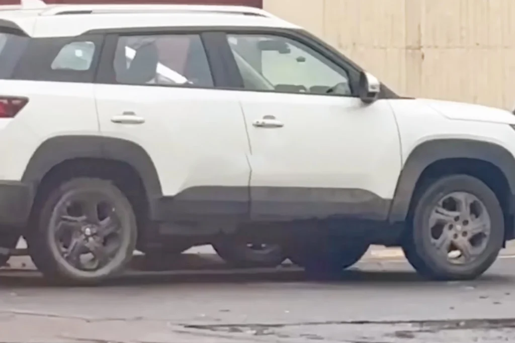 Maruti Brezza cng